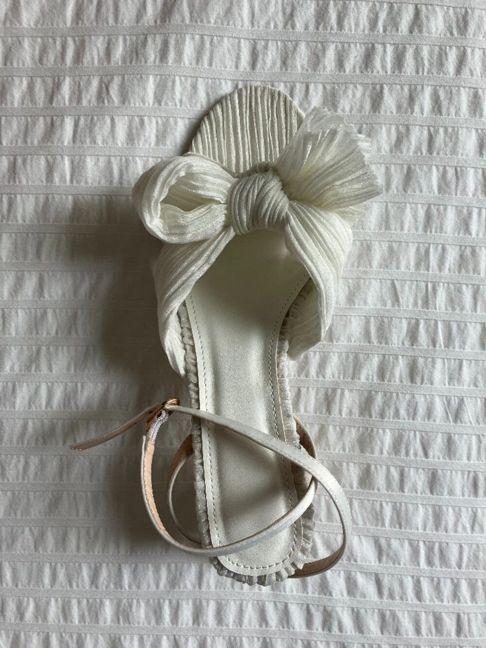 Wedding shoes | Bridal heels | Ivory bow sandals | Block Heel